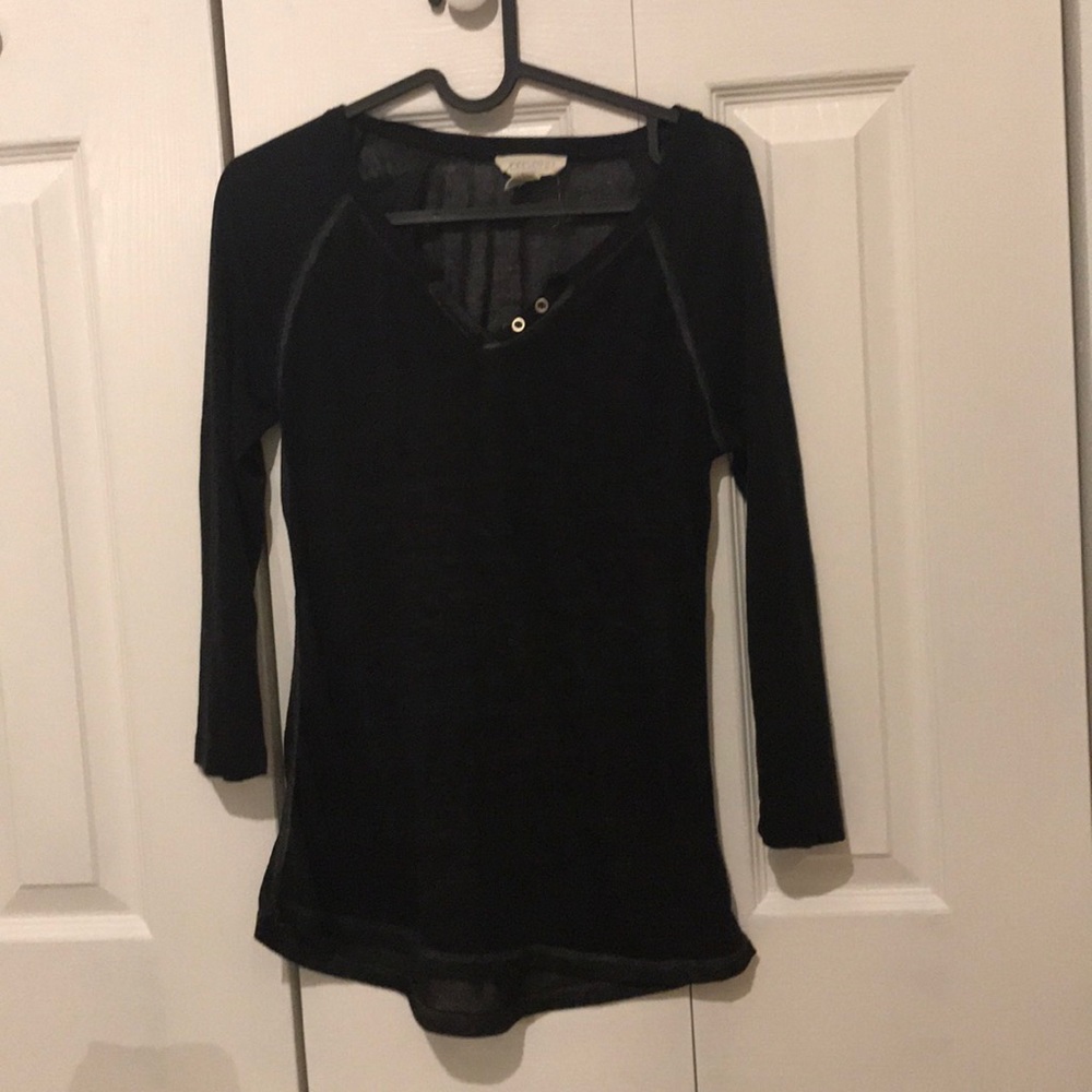 Baseball tee
